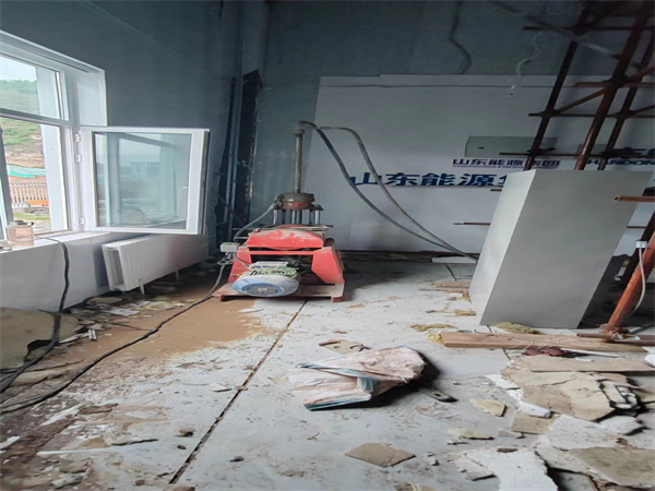 资兴地基基础下沉墙体裂缝加固注浆顶升施工